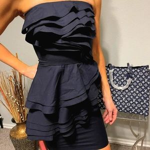 ARYN K. SLEEVELESS frill black dress, classy.. (SZ Small)